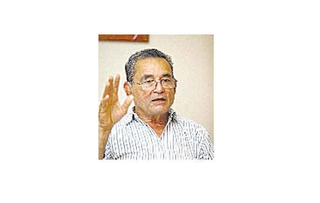 Es necesario que en el aeropuerto tengan la oportunidad de ir y aplicar. Así como se desempeñaron como panaderos, deben mejorar su estatus de vida.
