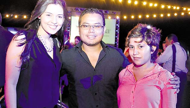 5. Aarti Melwani, Jorge Gómez y Ana Osorio.