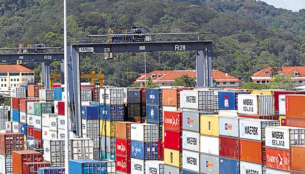 El sistema portuario panameño debe mejorar los servicios.(Archivo)