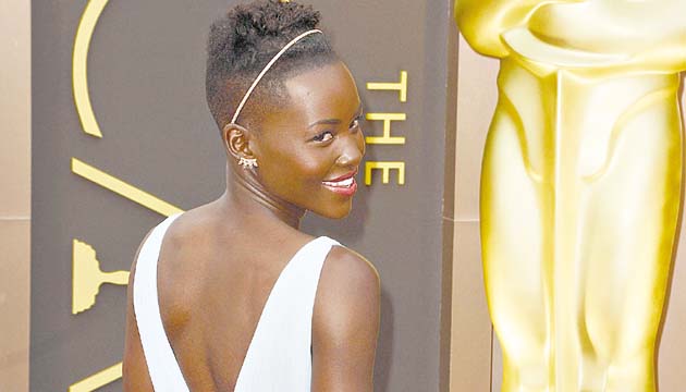 Lupita Nyong'o ganó la categoría actriz de reparto por “12 años de esclavitud”.