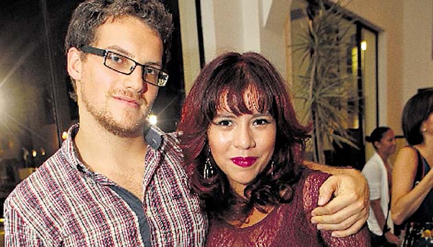 Mariery Young y James Bloomfield.