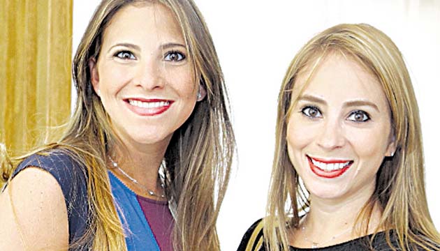 7. Melissa Lombana y Yolanda Donoso.
