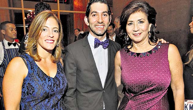 4. Aidalis Porras, Johnny Attie y Rosy Attie.