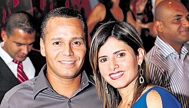 8. Patricia de Alvarado y Raúl Alvarado Arosemena.