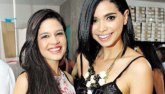 8. Ángela Maltez y Yosibell Sánchez.