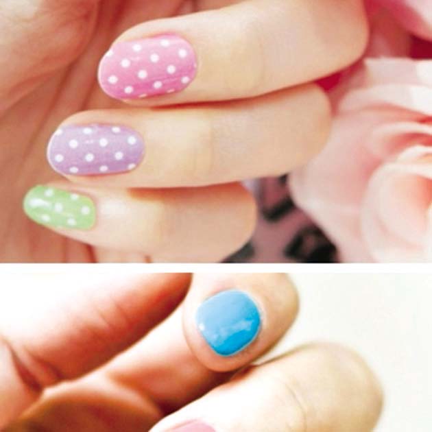 ¡En las uñas!. Los esmaltes rosa o ‘nude’ en todas sus variantes son un ‘boom’ esta temporada. Puedes pintar cada uña de un color.