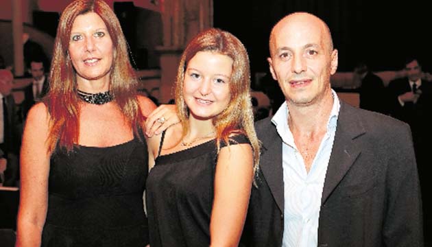 4. Antonio D’Amore, Giovanna Malberti y Maya D’Amore.