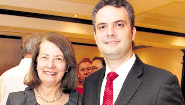 6. Marcia de Quijano y Jorge Alexander Quijano.
