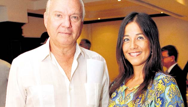 8. Joaquín Vallarino y Mónica Effio.