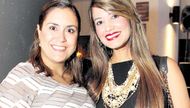 8. Vanessa Ferreira y Esther Muñoz.