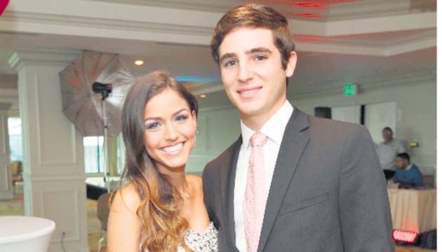 9. Stephanie Healy y Carlos Raúl Tribaldos.