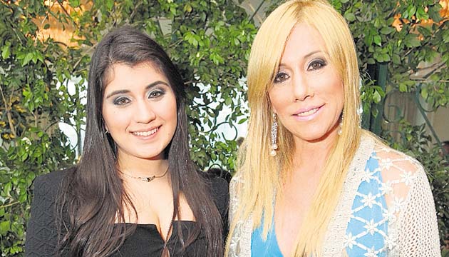 10. Nicole Marie Pataro y Beatriz de Pataro.