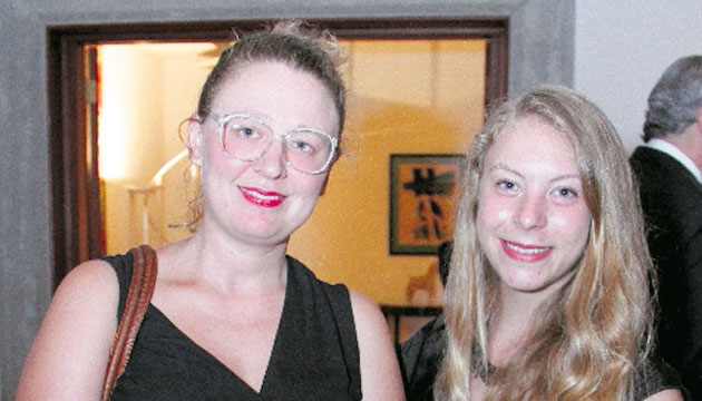 7. Elisa Gilli y Natasha Lemaire.