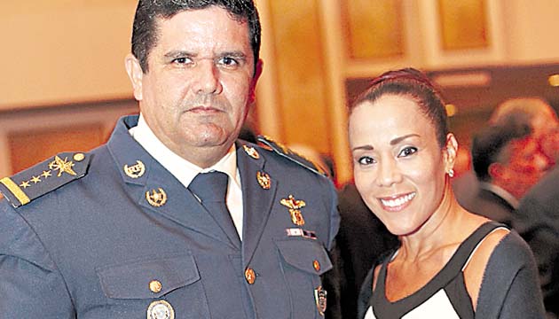 7. Juan Pino y Virna Luque.