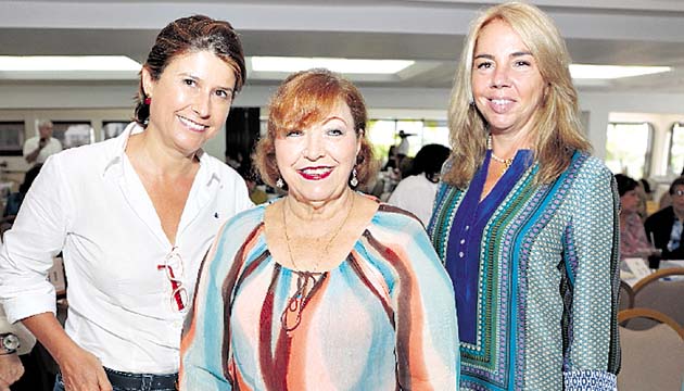 9. Eva Liarte, María de Barragán y Sandra Mora.