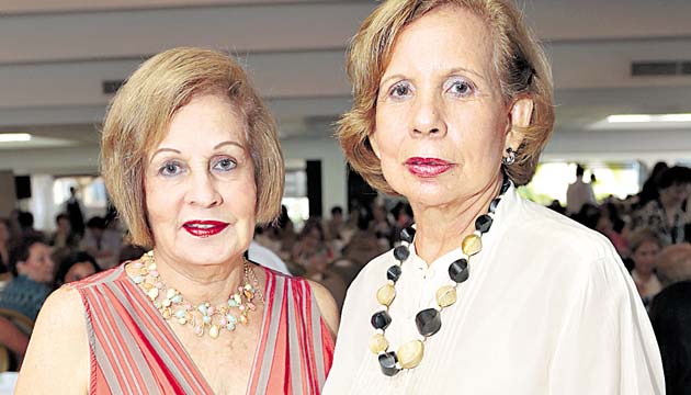 13. Chiqui de Carrillo y Elda de Garuz.