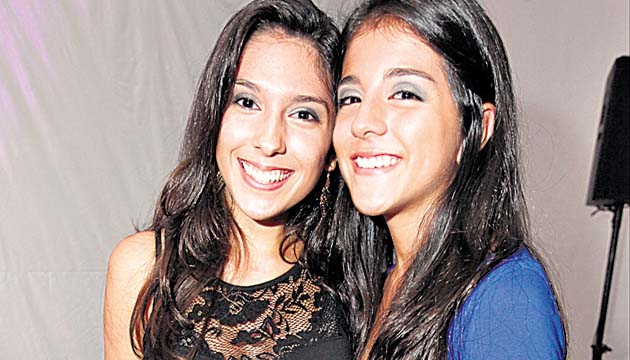 10. María Paula Brenes y Monserrat Brenes.