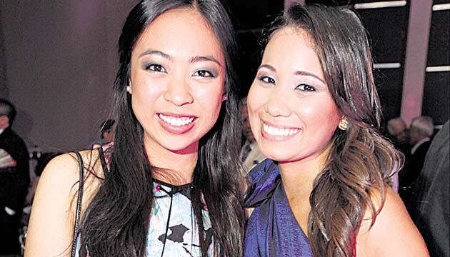 13. Dorianne Young y Frances Nicholas.