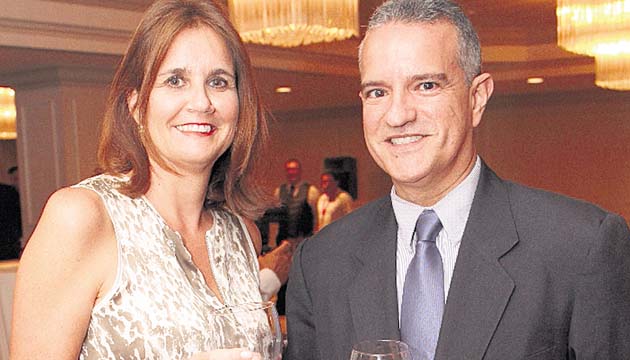 8. Sara De La Lastra de Silva y José García.