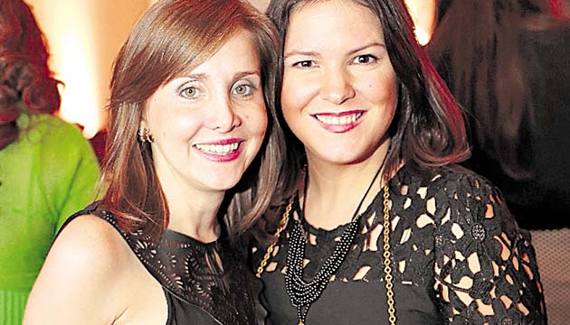 4. Michelle de Roux y Ana Patricia De La Guardia.