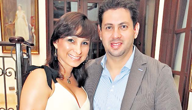 6. Alina Caparroso y Juan Manuel Martans.