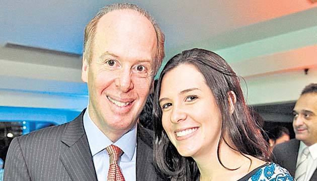 8. Álvaro Arias y Carmen Arias.
