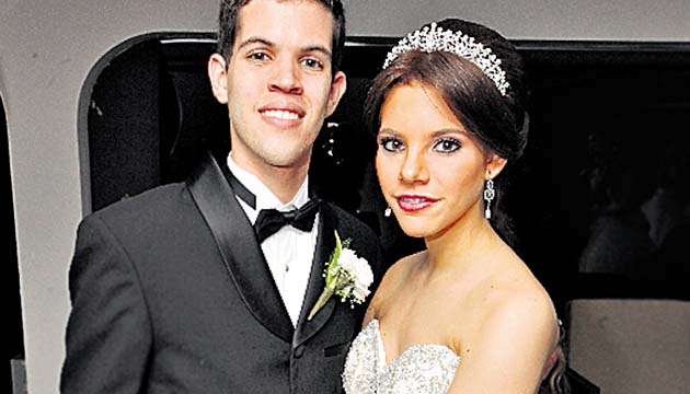 8. Luis Bustamante y Karen Alemán Domínguez.