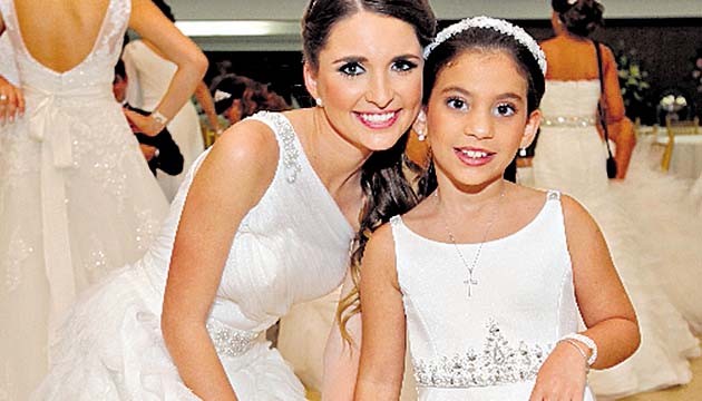 10. Gabriela Vallarino y Helena Arias de la Guardia.