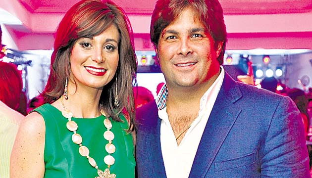 4. Claudia Arévalo y Carlos Fernández.