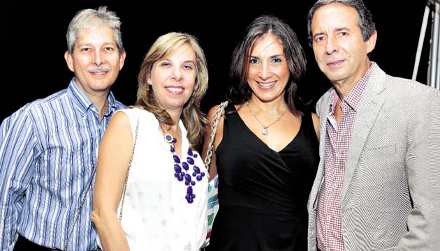 11. Javier Herrera, Gisela de Herrera, Sandra Cabarcos, Manolo Cabarcos.