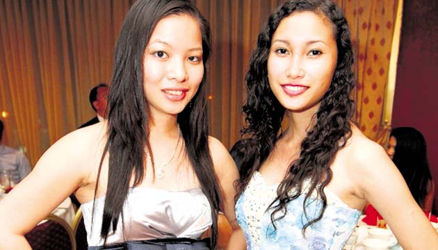 6. Tecin Cheung y Génesis Yau.