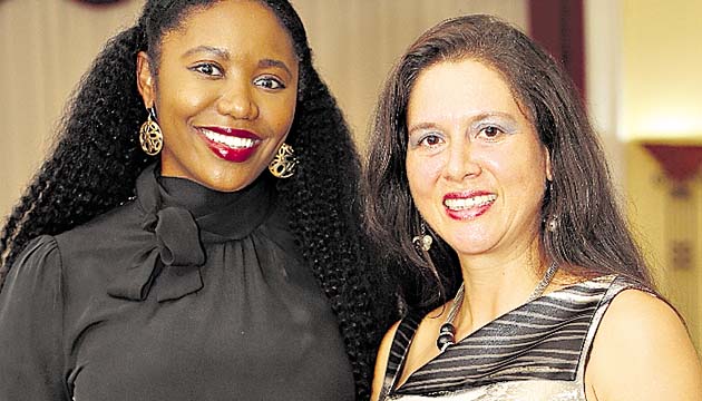 6. Andrea Corey y Aris Castillo.
