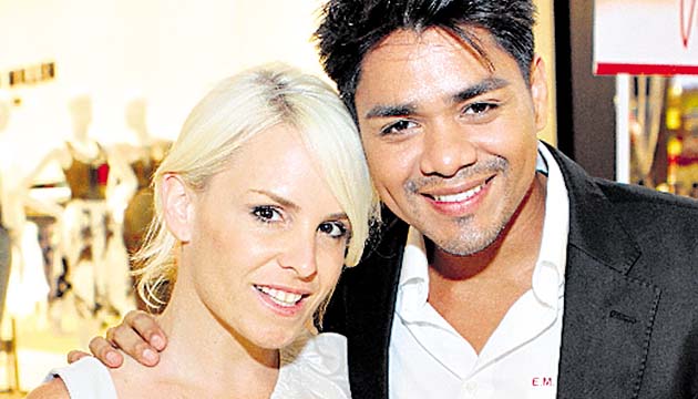 7. Dorina Szabo y Estuardo Marroqui.