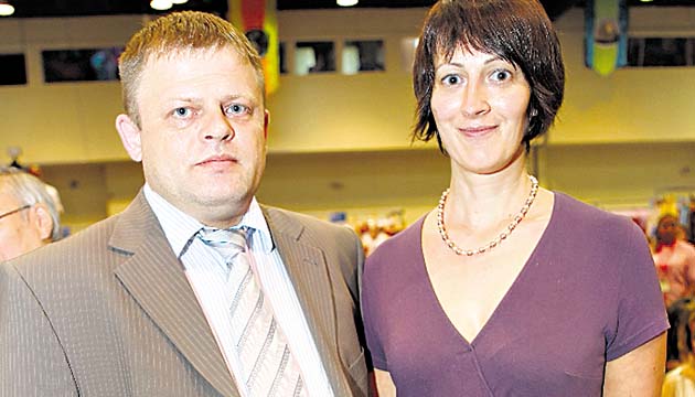 6. Evgeny Manylov y Eugenia Manylov.