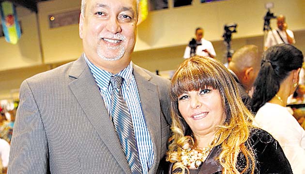 7. Suresh Punjabi y Gladys Punjabi.