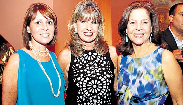 4. Lili de Alemán, Debby de Arias y Doralis de Alemán.