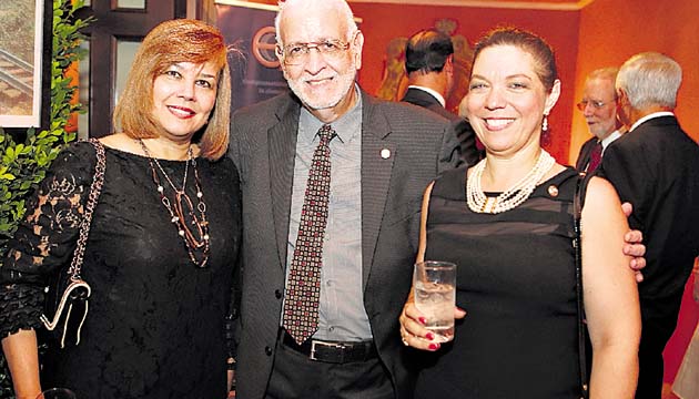 12. Georgina de Paniza, Miguel Angel Caparó, Elena de Caparó.