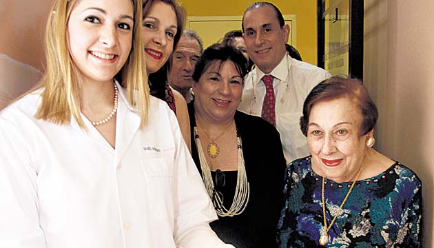 Apertura de Analiz Márquez Cosmiatrics