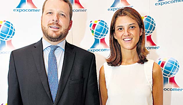 6. Antonio García y Cristina Ruenes.