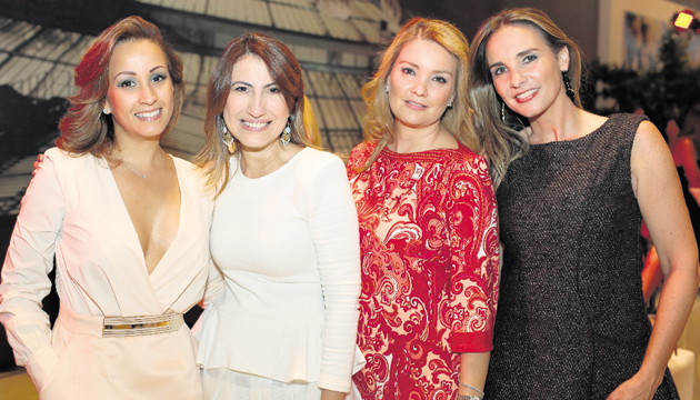 3. Velissa Fong, Ana Lorena Morales, Cindy Basile y Karen Jakob.
