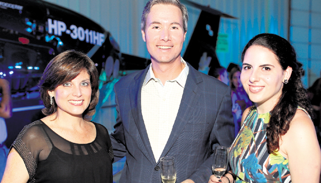 7. Jacky de Janon, Walter Laffitte y Ana Pilar Saavedra.