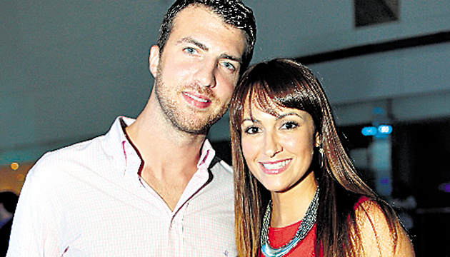 9. Jeremy Hugues y Carolina Pernett.