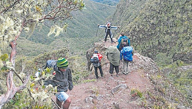 Cualquier lugar en el camino de ascenso desde Bambito te invita a detenerte y hacer “selfie” o tomarte fotos.