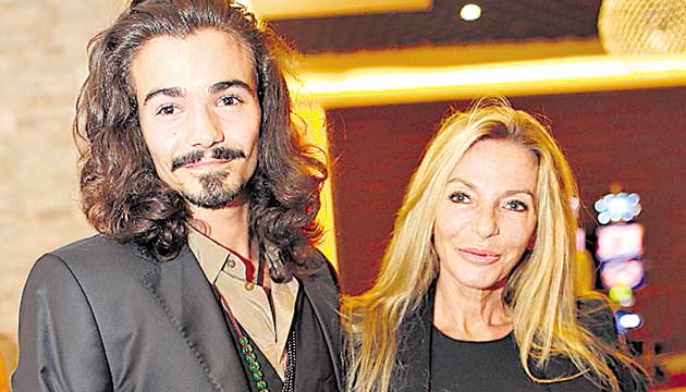 8. Samy Ferrenbach y Valeria Ferrenbach.