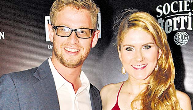 14. Gabriel Sukenik y Marie McGrath.