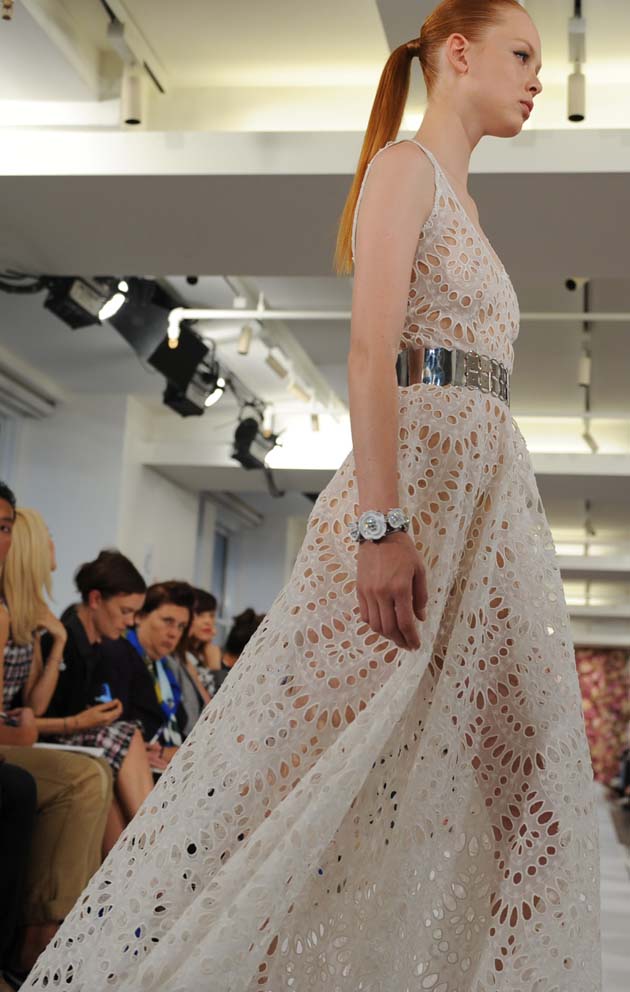 Oscar de la Renta, primavera 2015 en NYFW foto AP