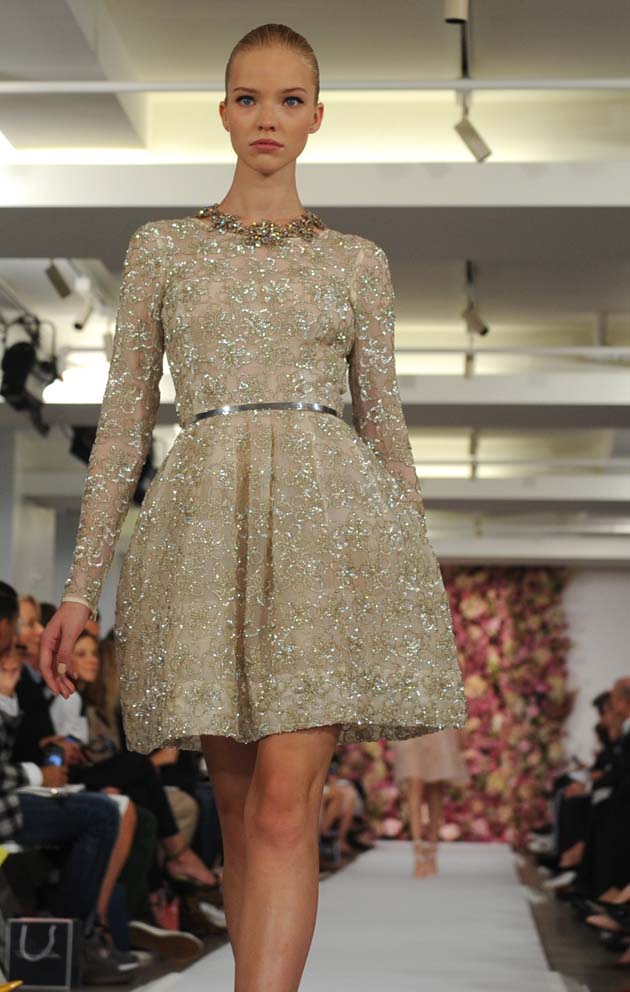 Oscar de la Renta, primavera 2015 en NYFW foto AP