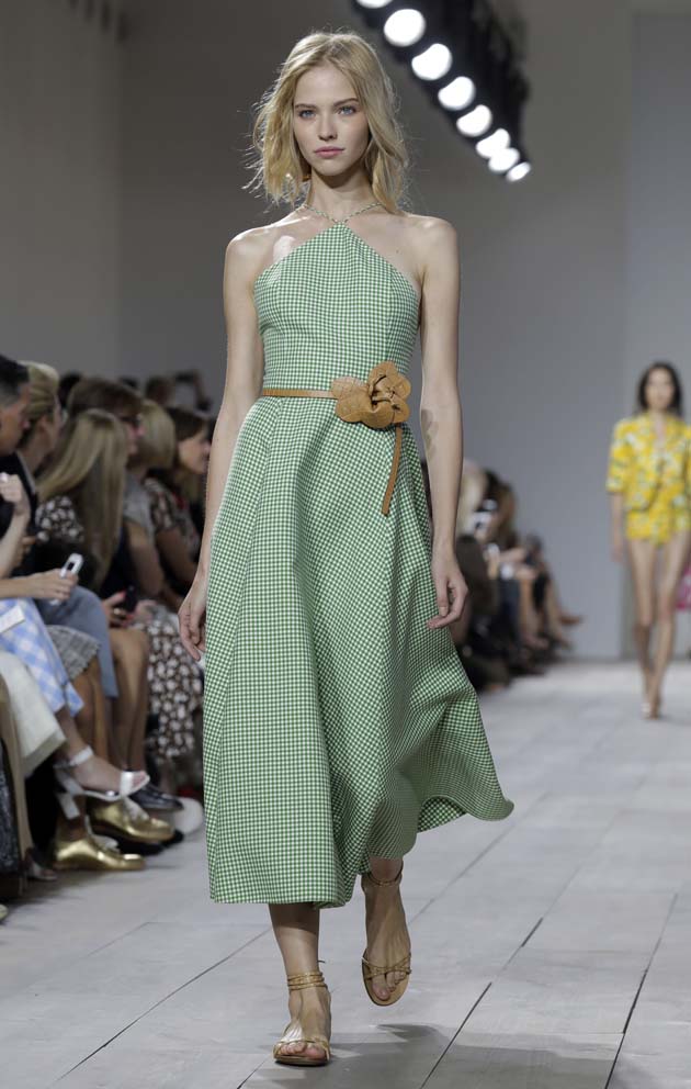 Michael Kors colección primavera 2015 en NYFW el 10 de septiembre foto AP