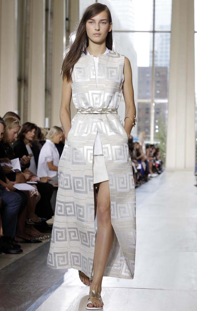 Tory Burch colección primavera 2015 en NYFW 9 de septiembre foto AP