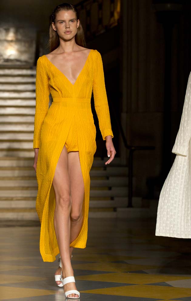 Emilia Wickstead colección primavera 2015 en London Fashion Week 13 de septiembre foto AP